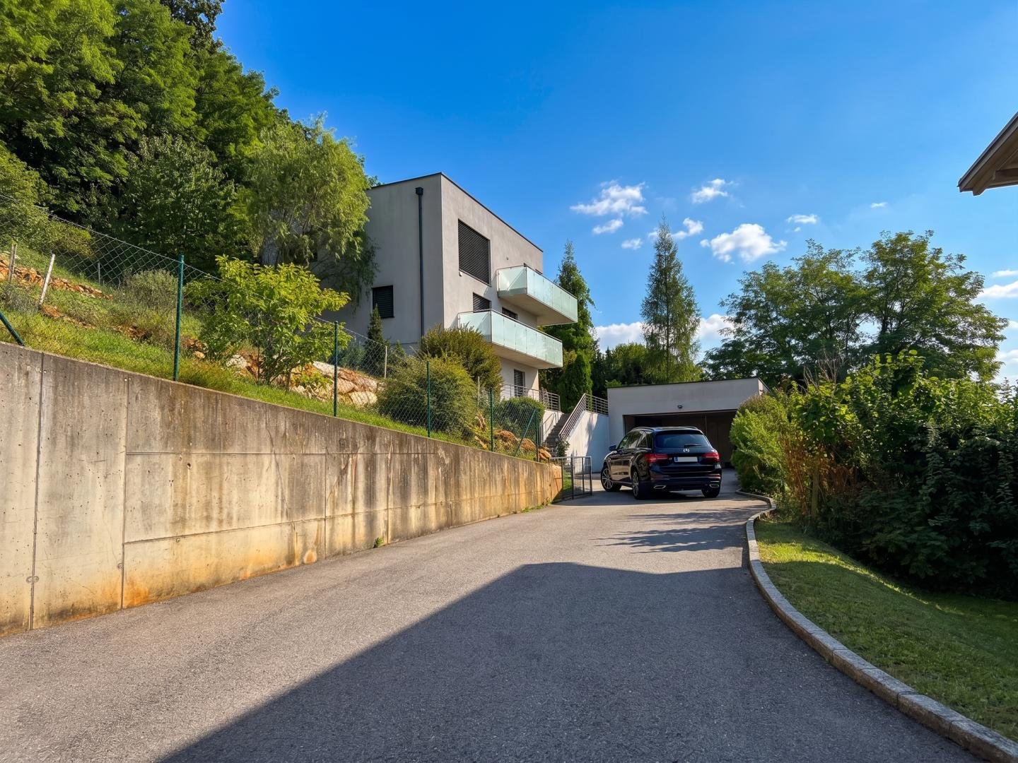 Villa am Gedersberg: 230 m² Wohnfläche, beheizter Pool, Blick auf die Koralpe
