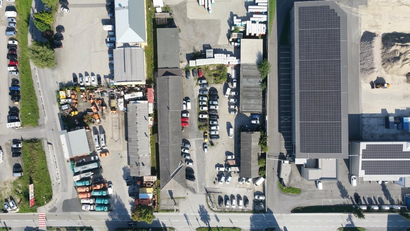 Wohnen & Gewerbe vereint: Betriebsliegenschaft mit Privatwohnung auf 3.995 m² in Villach