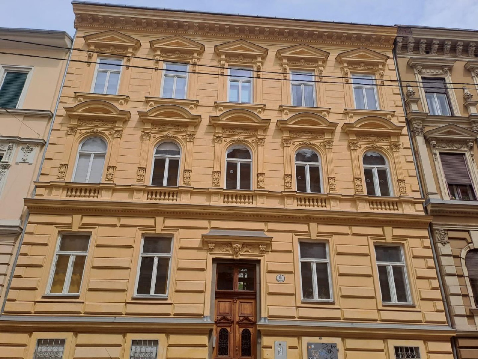 Zinshaus in Grazer Bestlage – saniert, gepflegt und mit Entwicklungspotenzial