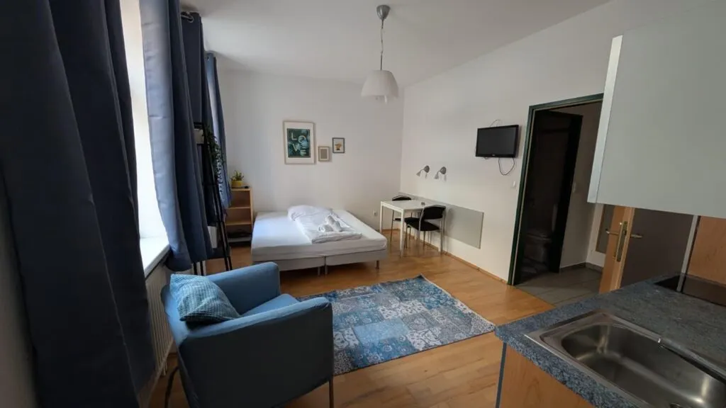 Kurzzeitappartements in Graz: Zentrale Business Appartements mit Service-Paket #bbs4 #ambiente