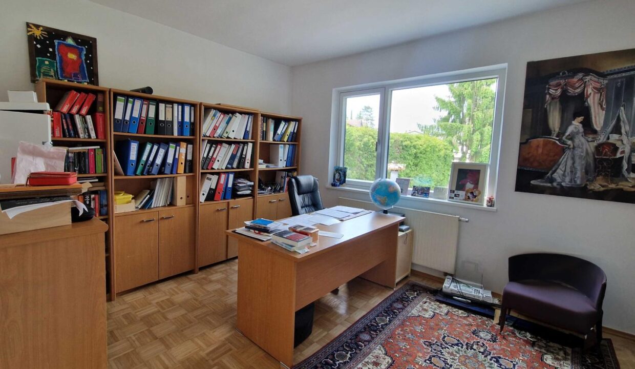 Zimmer 1 EG