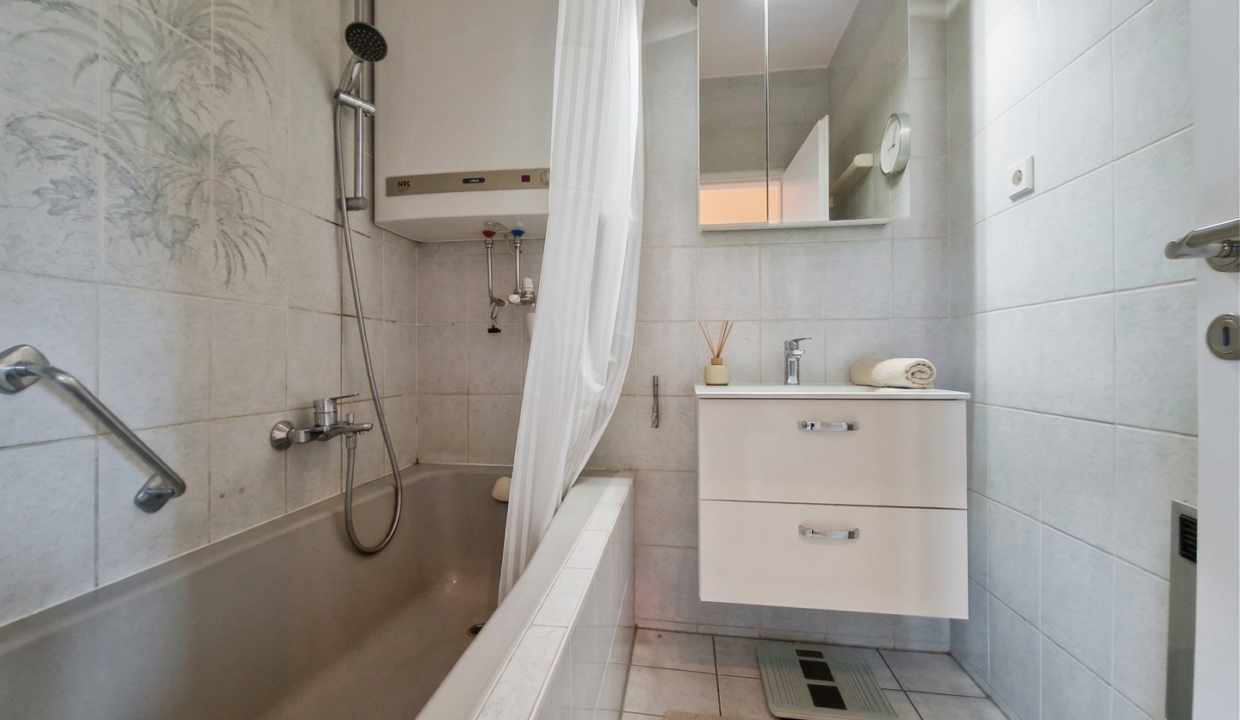 Bad mit Dusche