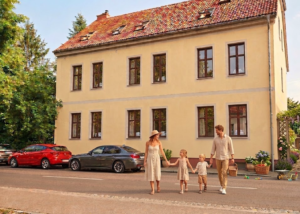 Es gibt Immobilien, die man kauft. Und es&hellip;