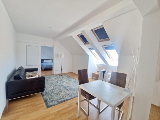 Wohnung Graz – Helle Dachgeschosswohnung mit Loft-Flair und sonniger Loggia