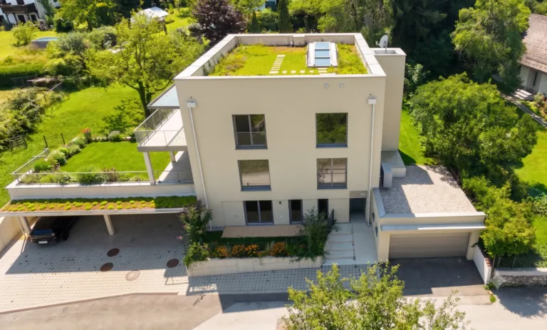 Waltendorf: Maisonette mit Garten, drei Freiflächen und zwei Eingängen