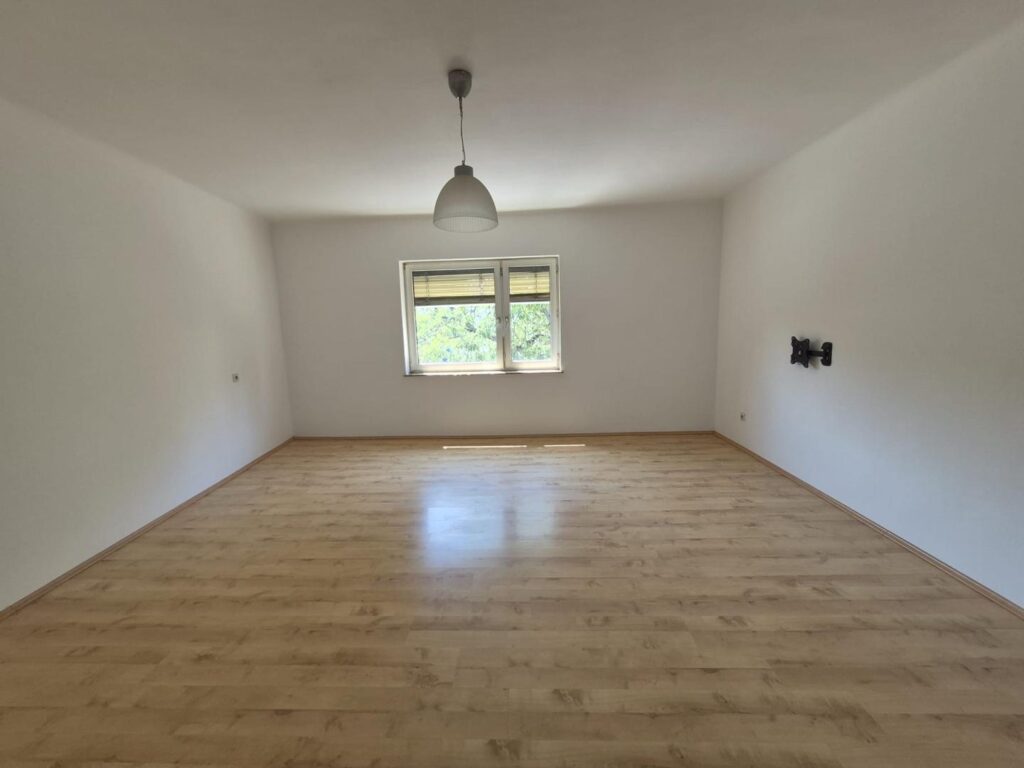 Sanierte Mietwohnung mit 2 Zimmer im Bezirk Lend – Bild 2
