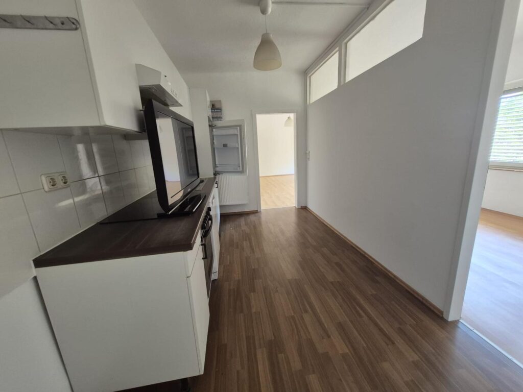 Sanierte Mietwohnung mit 2 Zimmer im Bezirk Lend – Bild 4