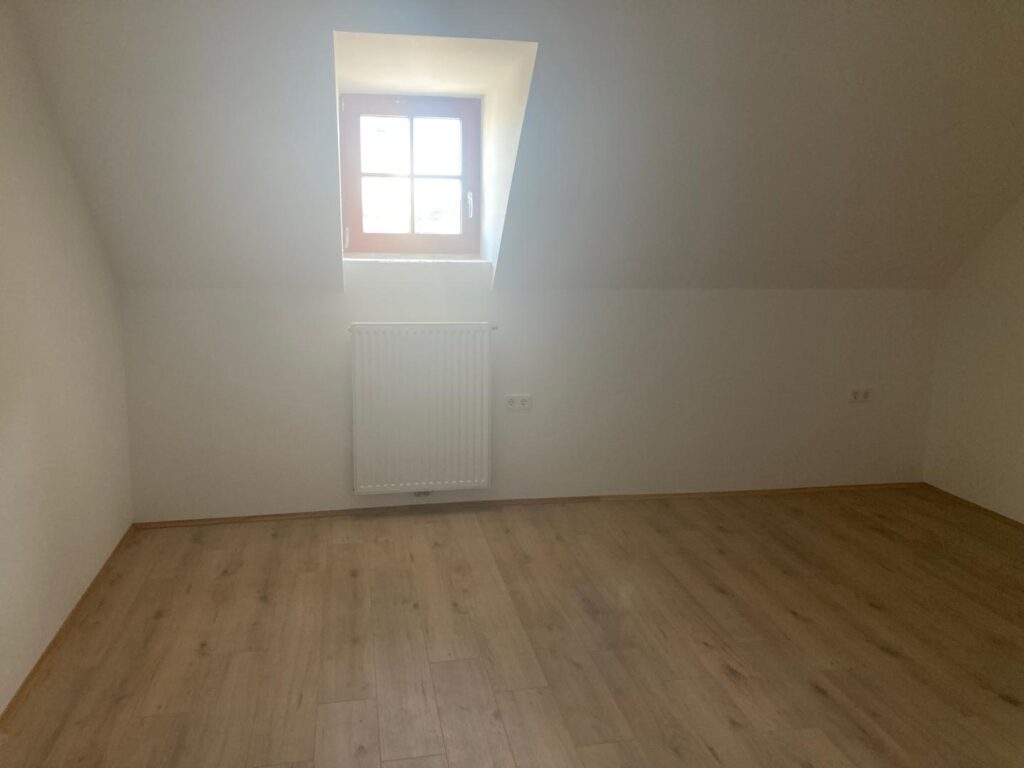 Geförderter Altbau nach Generalsanierung in Ehrenhausen – TOP 7 – Wohnzimmer