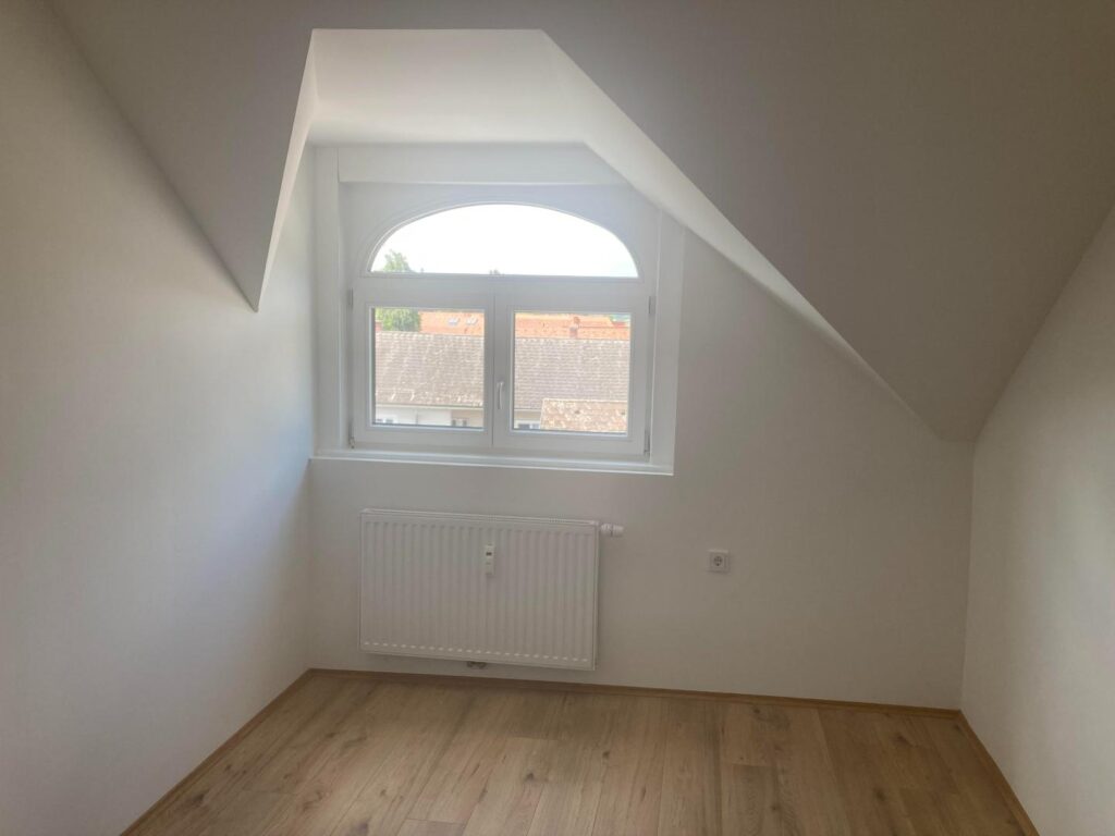 Geförderter Altbau nach Generalsanierung in Ehrenhausen – TOP 7 – Zimmer 1