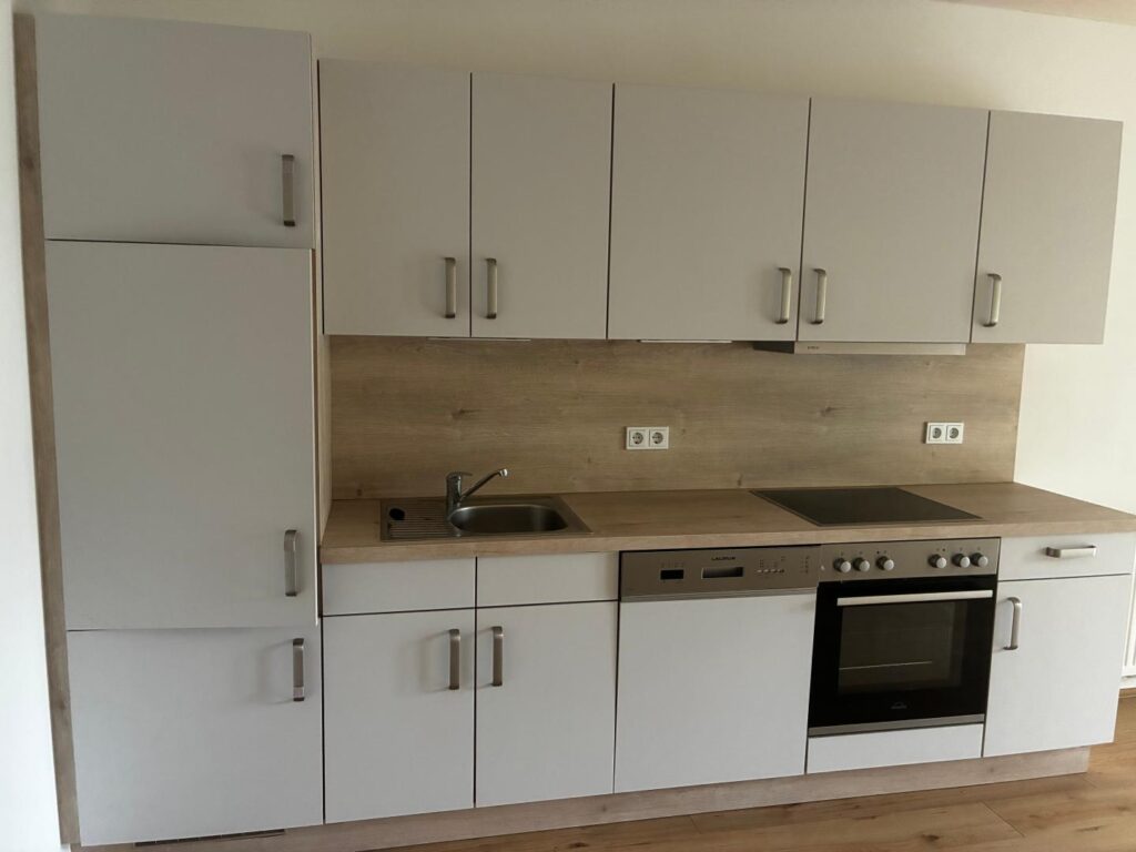 WOHNEN AM PULS  – Neubau-Mietwohnung 2 Zimmer mit Balkon, [GF,VinG19]