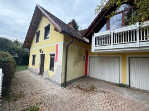 Nähe Klopeiner See: Sanierungsbedürftiges Einfamilienhaus mit Roh-, Zubau,&hellip;