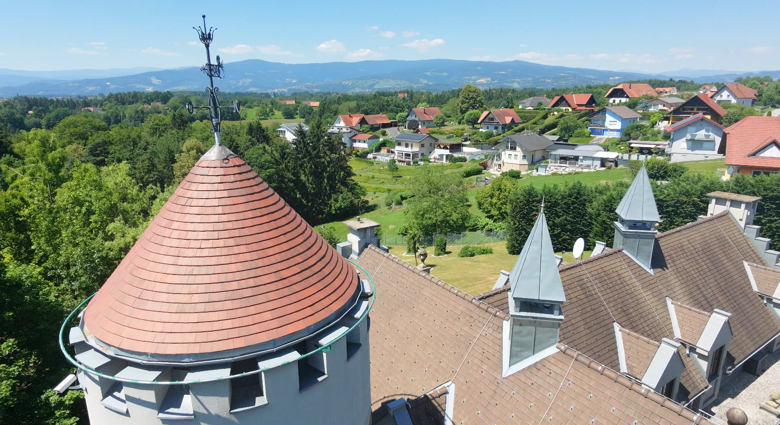 Das Schloss in Lannach – Repräsentativer Firmen- und Privatwohnsitz auf 10.600 m² Parkgrundstück