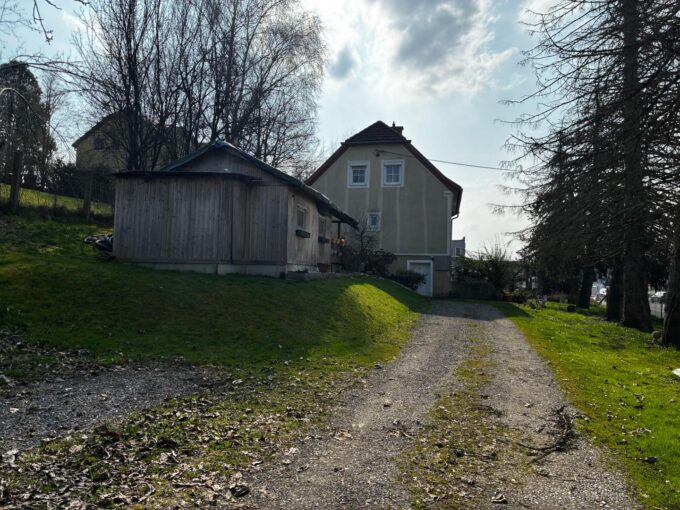 Einfamilienhaus Raaba – Einfamilienhaus mit großem Grundstück in Raaba