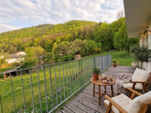 ERSTBEZUG: 4-Zimmer-Familienwohnung mit Balkon