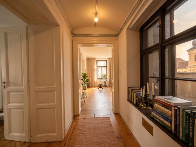 Wohnung Graz – Platz für alle: 227 m² Altbau mit 10 Zimmern, Sauna und…