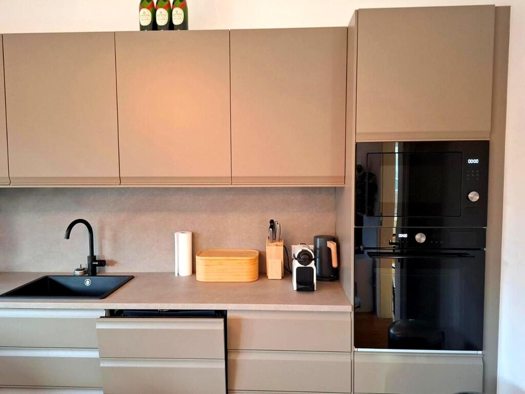 Penthouse mit 53 m² Dachterrasse und Seeblick – Reifnitz, Wörthersee – Bild 3