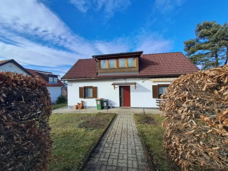 Ihr Wohntraum in Graz-Waltendorf: Einfamilienhaus mit Panoramablick zum neuen Vorteilspreis