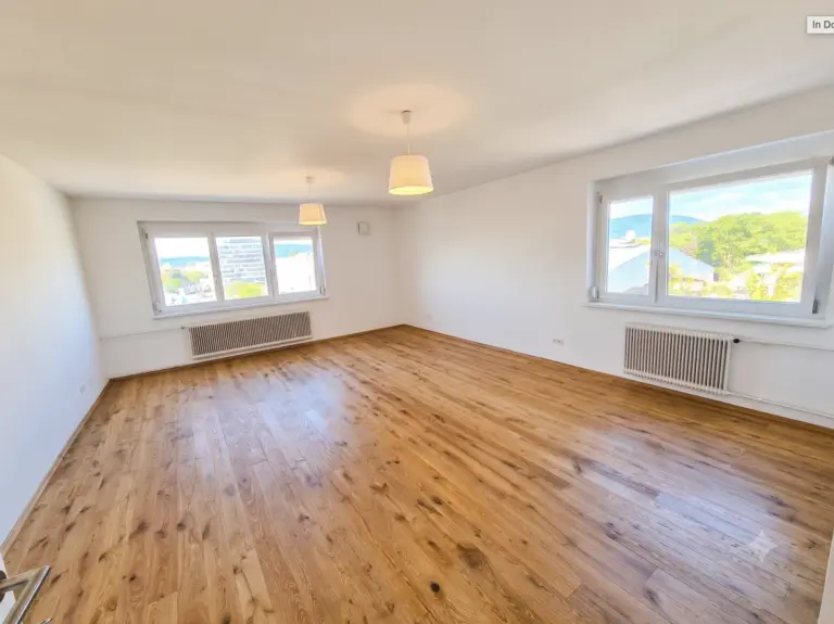 Renovierte 3-Zimmer Wohnung mit Schlossbergblick in Graz/Jakomini