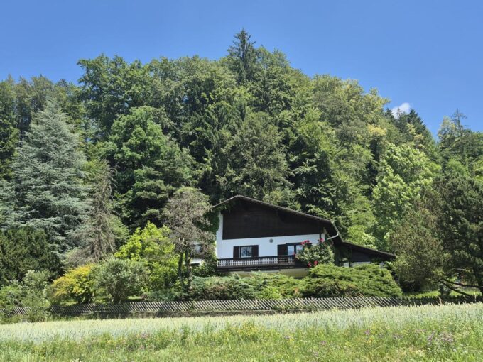 Einfamilienhaus Friesach – Charmantes Landhaus mit traumhaftem Panoramablick, Wellnessbereich…