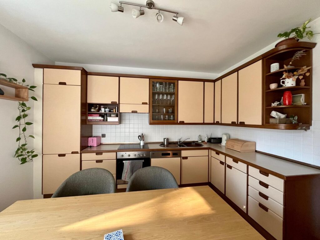 Helle 2-Zimmer-Wohnung mit Balkon ins Grüne in Graz-Eggenberg!