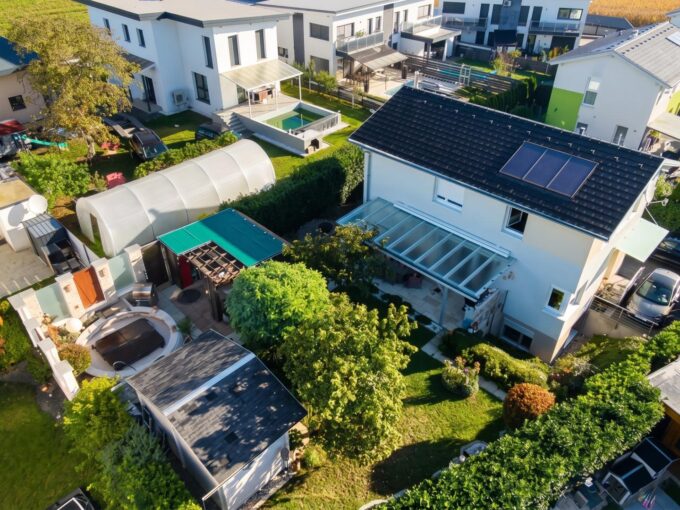 Einfamilienhaus Kalsdorf bei Graz – Kalsdorf bei Graz: Niedrigenergiehaus mit Wellnessgarten und…