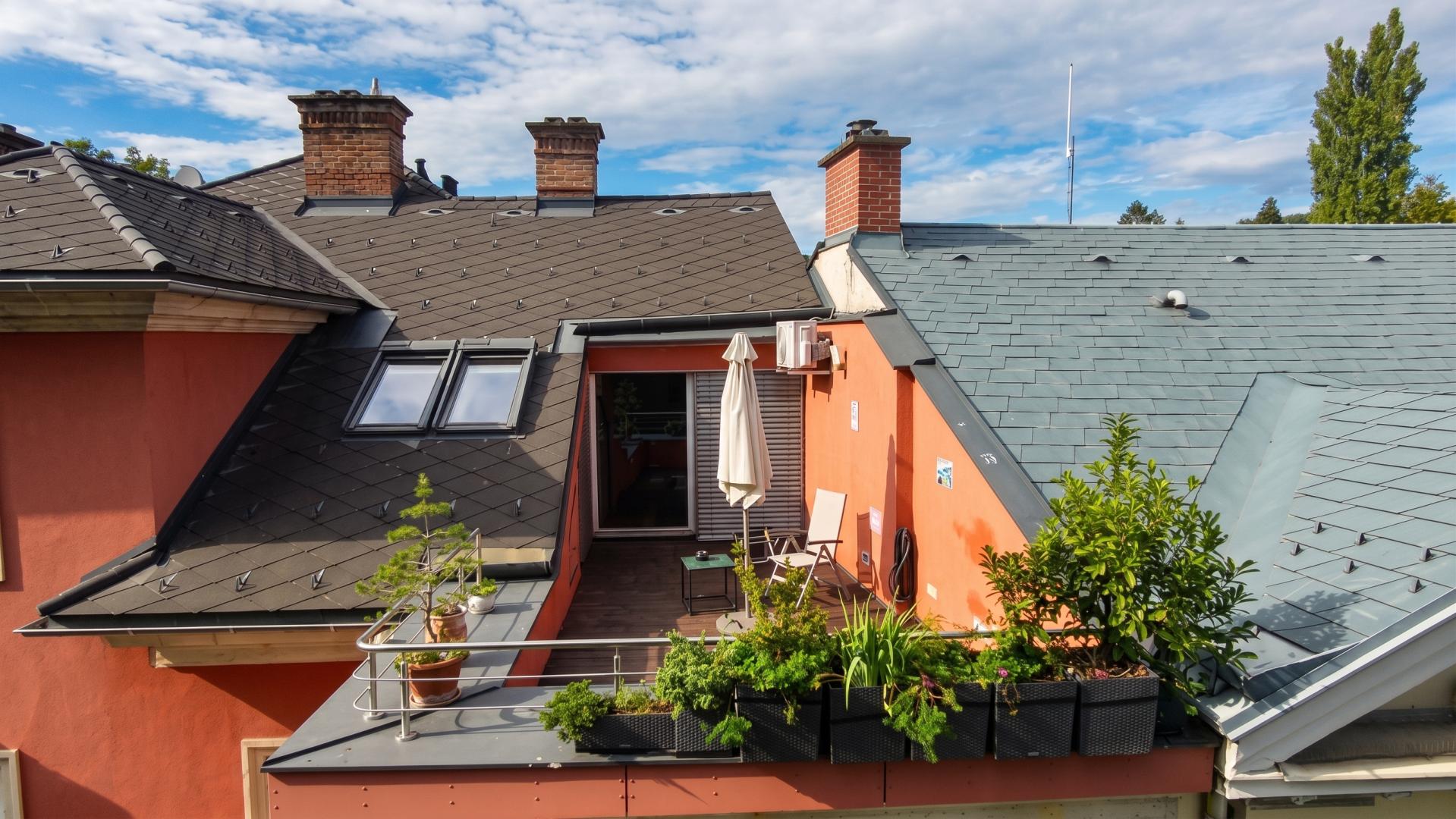Villa RIWA – prächtig sanierte Stadtvilla mit vielseitiger Nutzungsmöglichkeit in Grazer Bestlage
