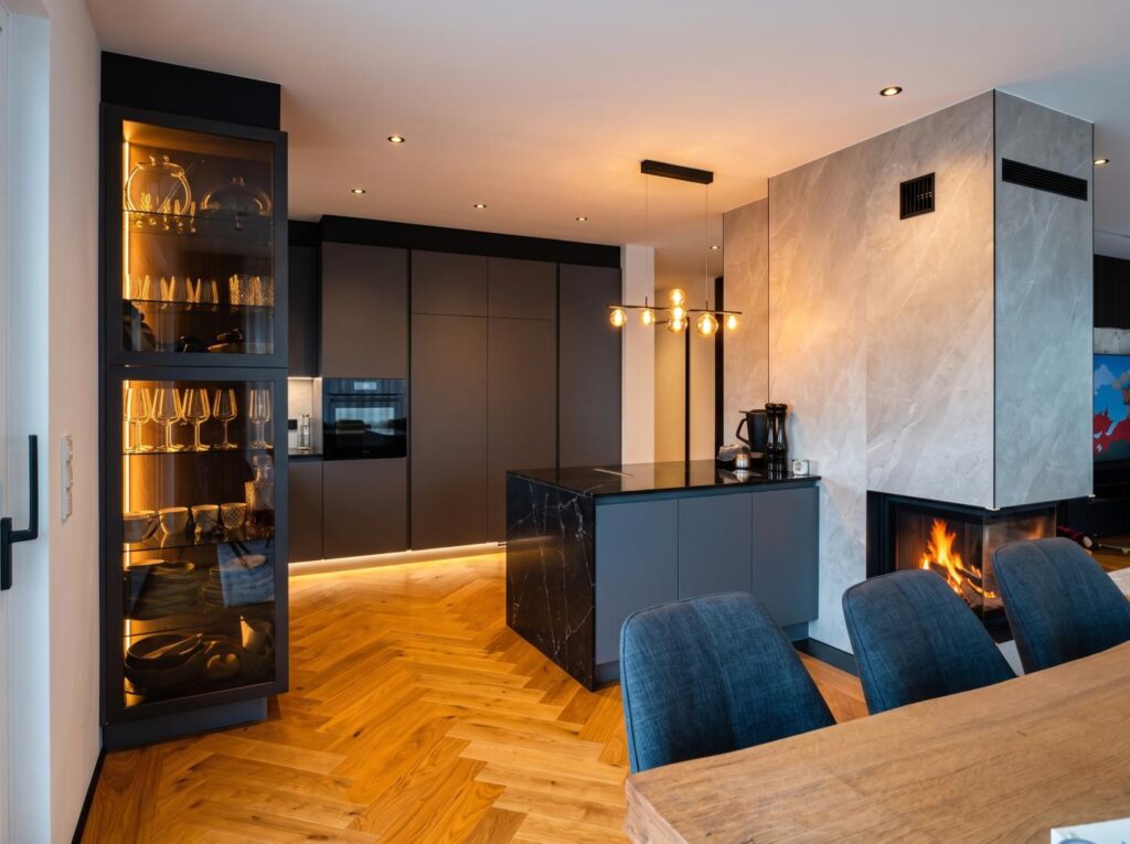 Wohnzimmer mit Feuerstelle – Einfamilienhaus, 8200 Gleisdorf