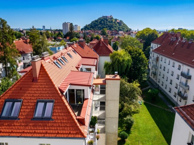 Dachgeschoss Graz – Galerie-Penthouse "Schlossbergblick-Nord" mit…