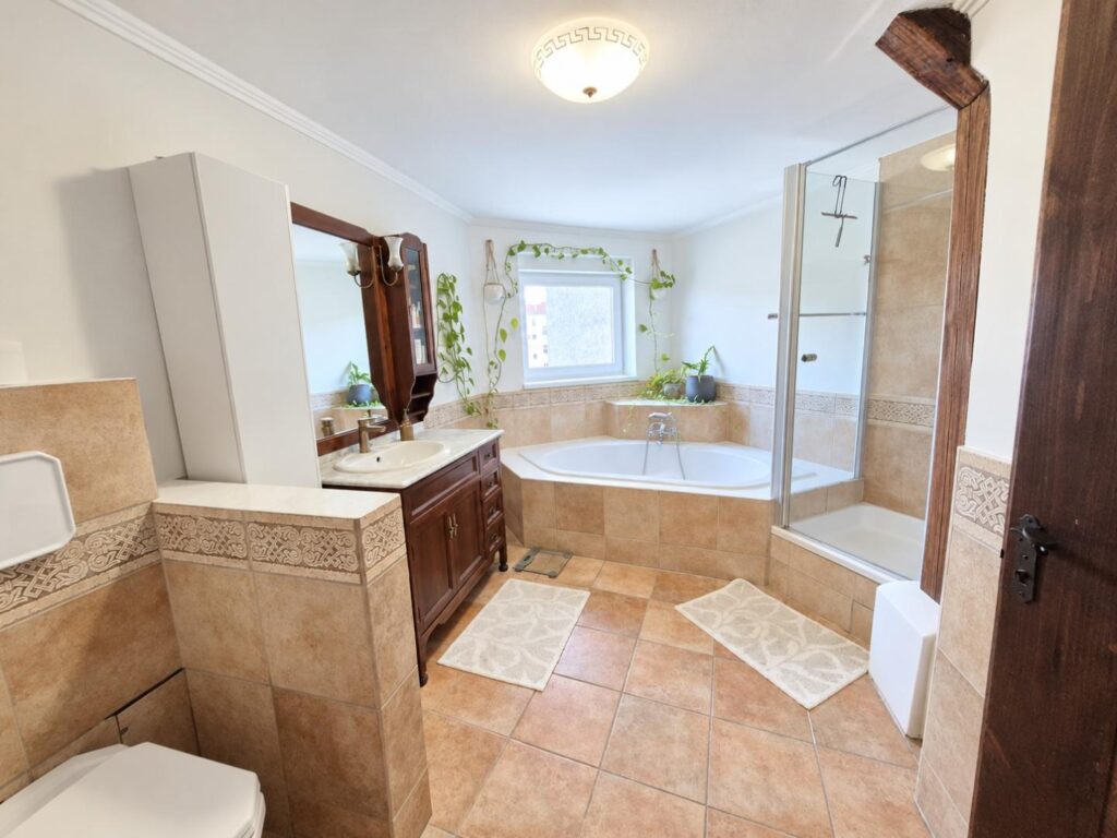 Dachgeschosswohnung, 8010 Graz · Jakomini – Bild 3