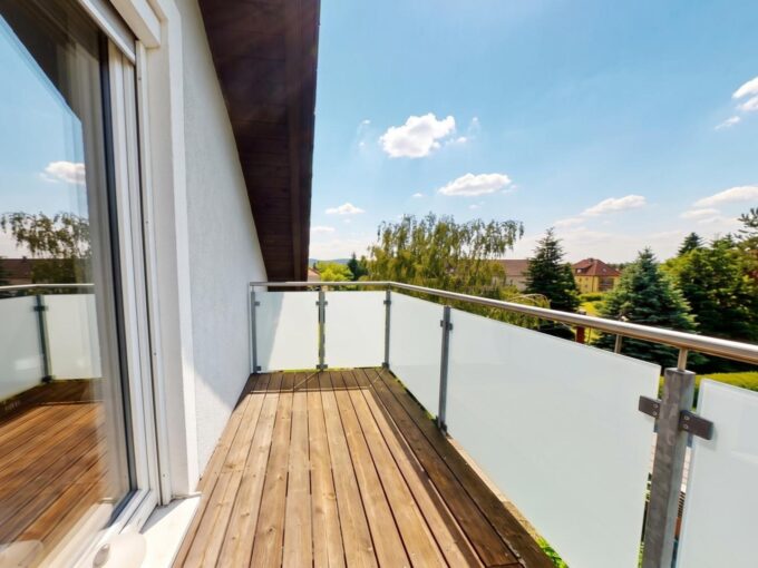 Dachgeschoss Gössendorf – Modernes Wohnen mit Klimaanlage und Sonnenbalkon!