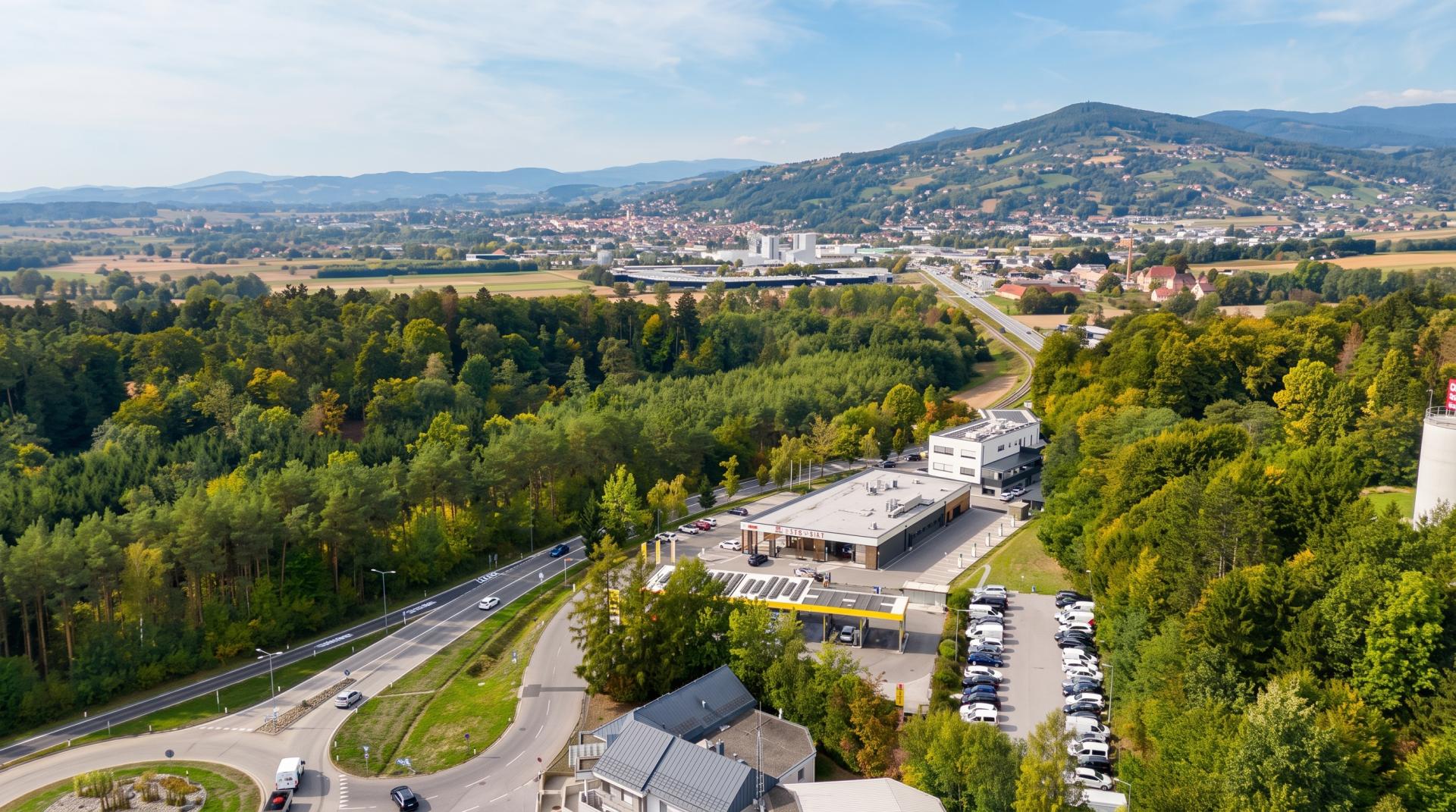Einmalig an der A2: Gewerbe-Neubau mit Ertrag + 4.600 m² Bauland