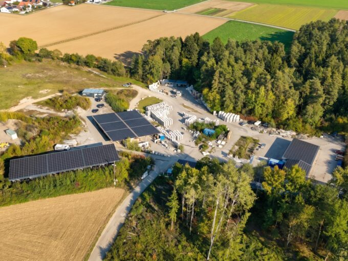 Sonstige Poggersdorf – Gewerbepark bei Klagenfurt: 450 kWp PV + 1-MW-Netzanschluss
