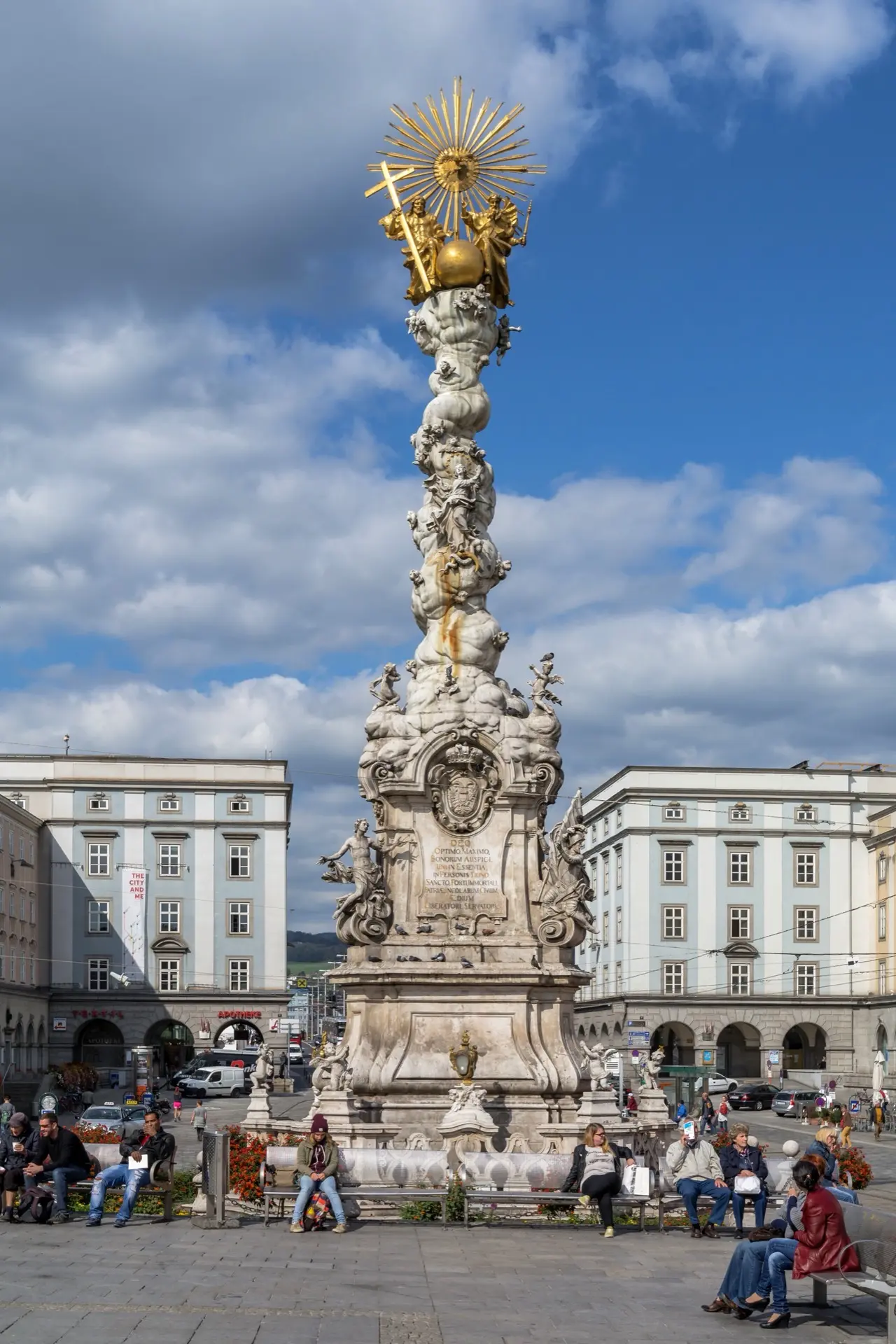 Hauptplatz in Linz mit Dreifaltigkeitssäule